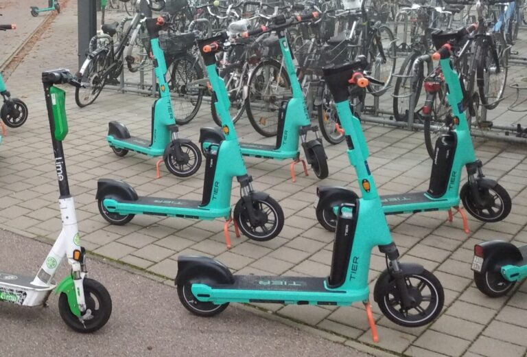Prävention vor Unfällen mit E-Scootern