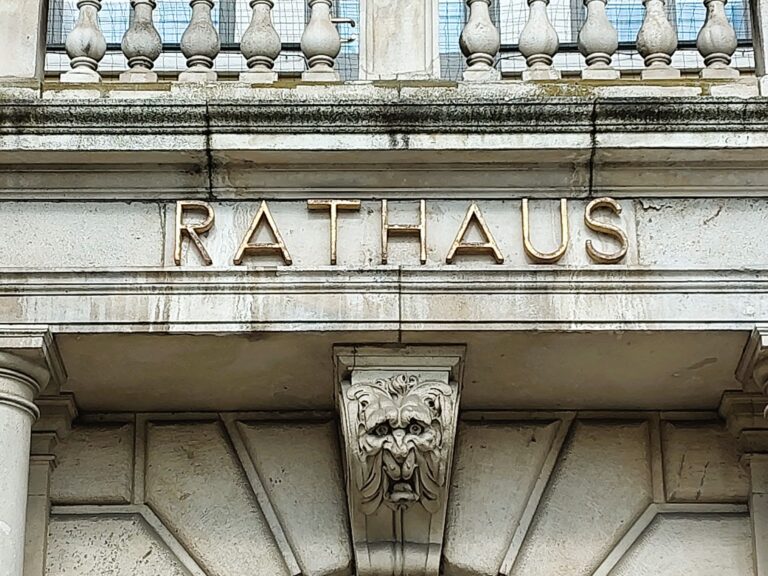 Prüfantrag der Stadtratsfraktion BÜNDNIS 90/DIE GRÜNEN – Gewerbesteuer senken – Grundsteuer B erhöhen